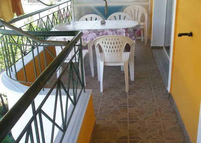 Lina\'S Apartment